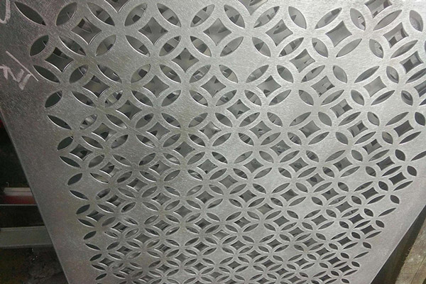 雕花铝单板